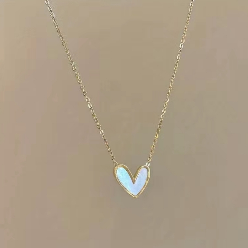 White Heart Gold Pendant Necklace - Picture 7 of 7
